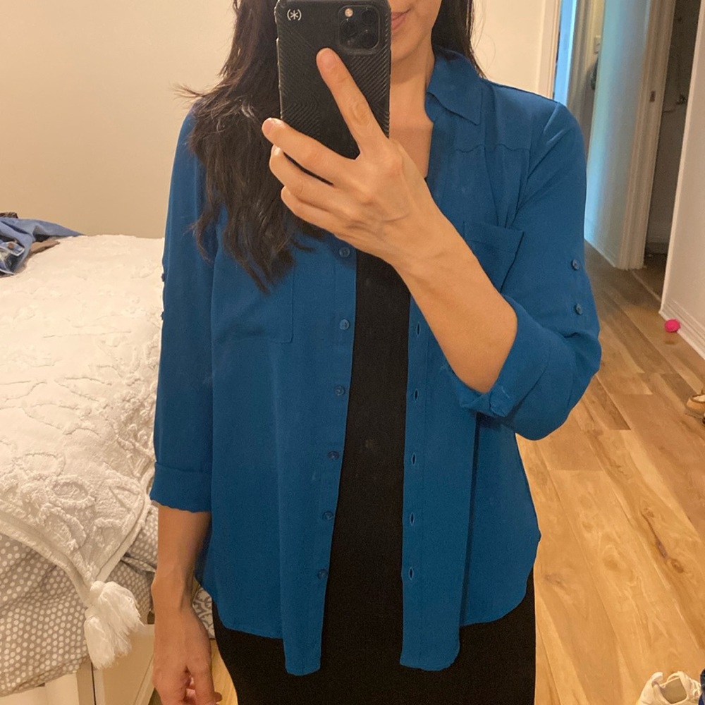 Express button down size small women’s Portofino shirt
